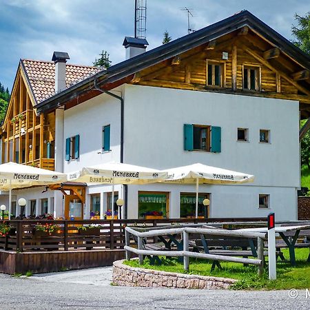 Rifugio Viote Hotel Vason Exterior foto
